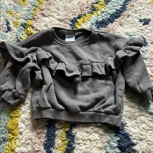 Zara Gray Ruffle Sweatshirt with Crew Neck